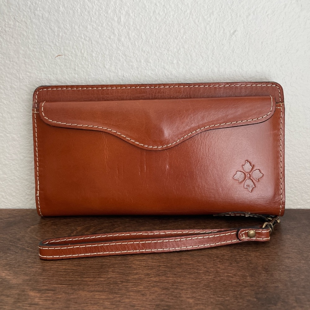 Patricia Nash Wristlet Wallet
